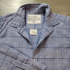 Frank & Eileen Barry Shirt Womens Large Blue Plaid Lightweight Soft V Neck